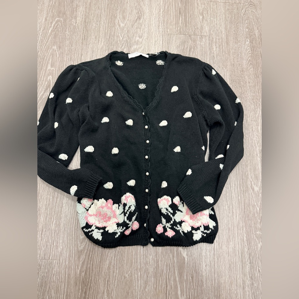 Elegant Black Floral Cardigan